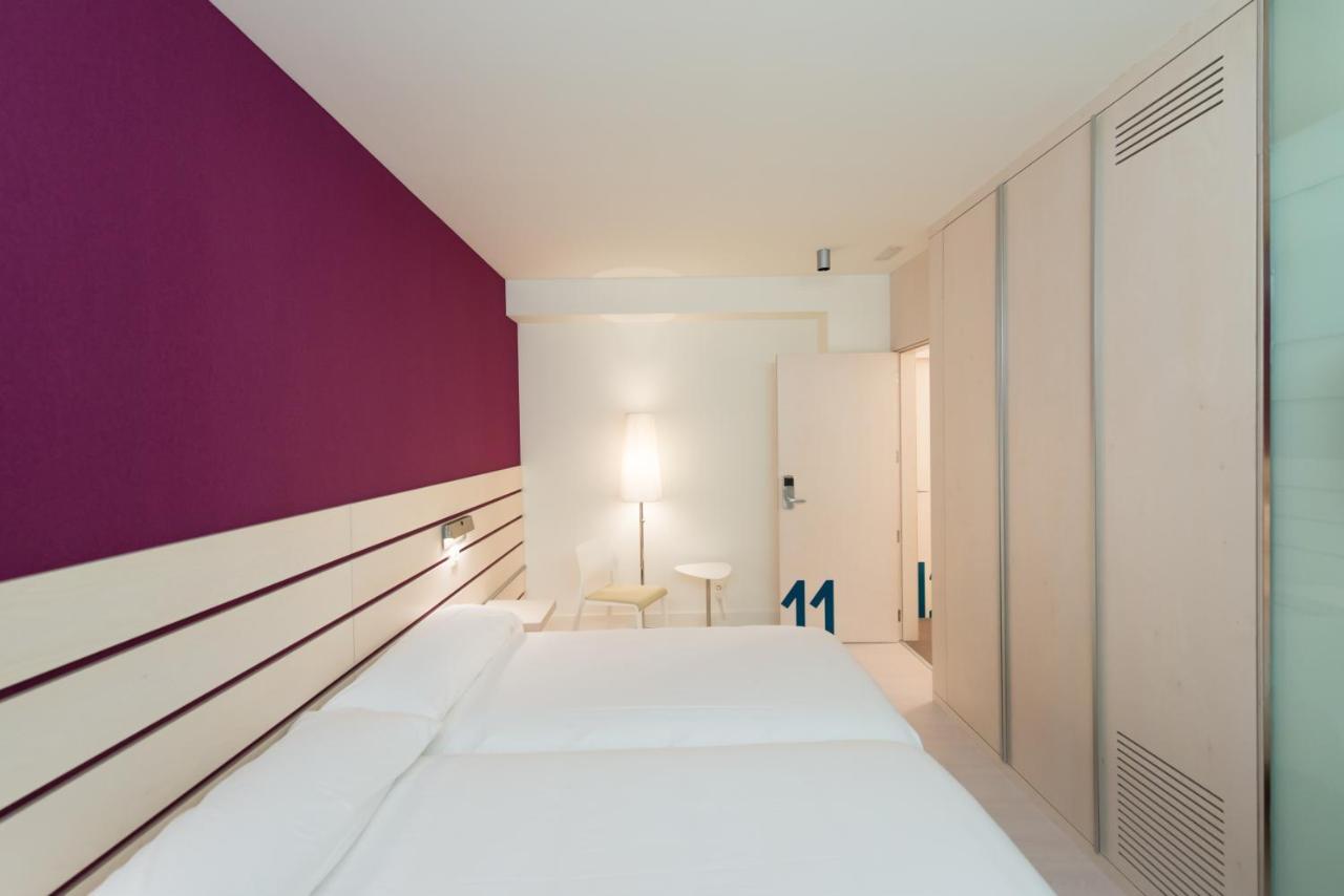 Hotel Boreal Viento Norte Burgos Bagian luar foto